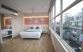 Le Mirage